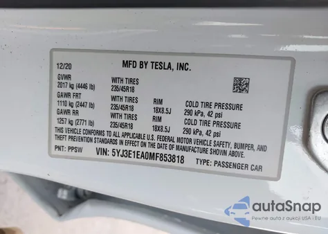 2021 Tesla Model 3 Standard Range Plus Rear-Wheel Drive z USA, uszkodzony, nr VIN 5YJ3E1EA0MF853818